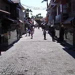 Begonville 아파트호텔 4*