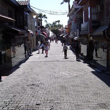 Begonville Hotel de apartamente 3*