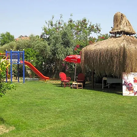 Begonville 4* Side