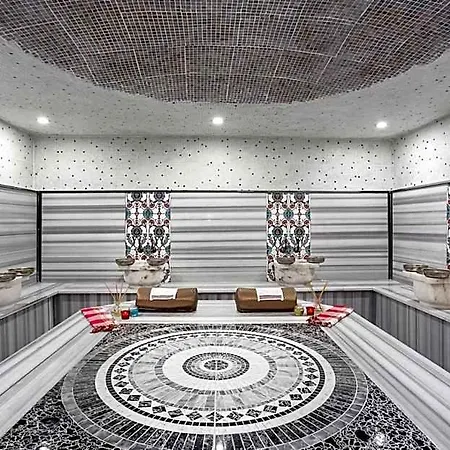 Aparthotel Begonville 4*