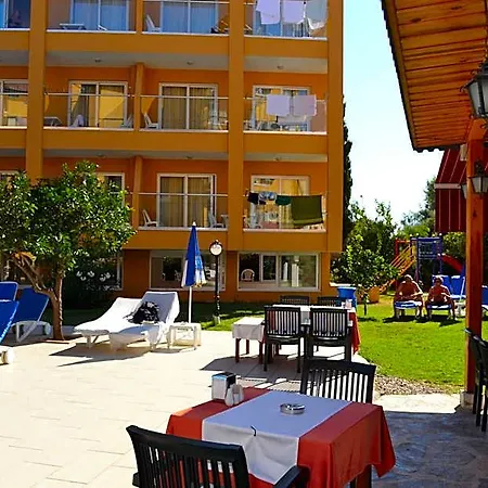 Begonville Aparthotel 4*