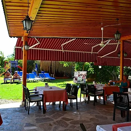 Aparthotel Begonville 4*