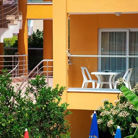 Hotel de apartamente Begonville 3*