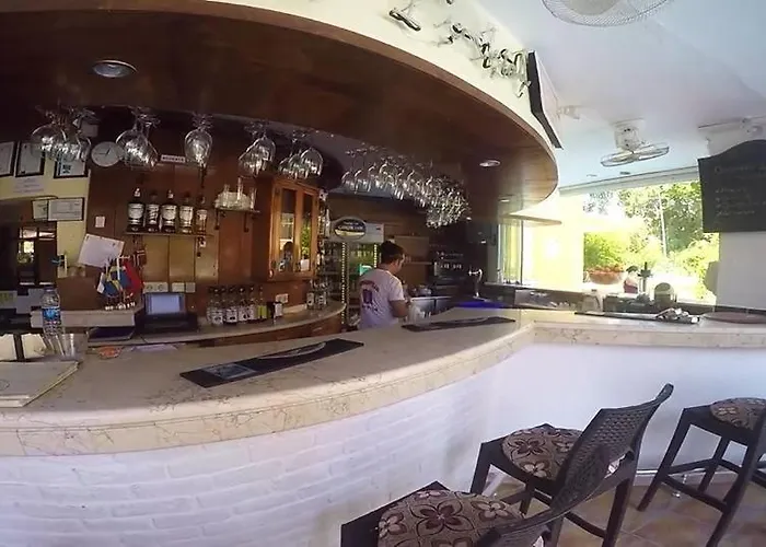 贝格安维尔公寓式酒店 4*